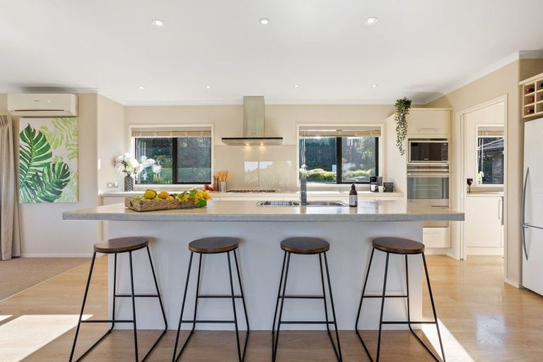 Photo of property in 114 Vaughans Road, Long Bay, Albany, 0792