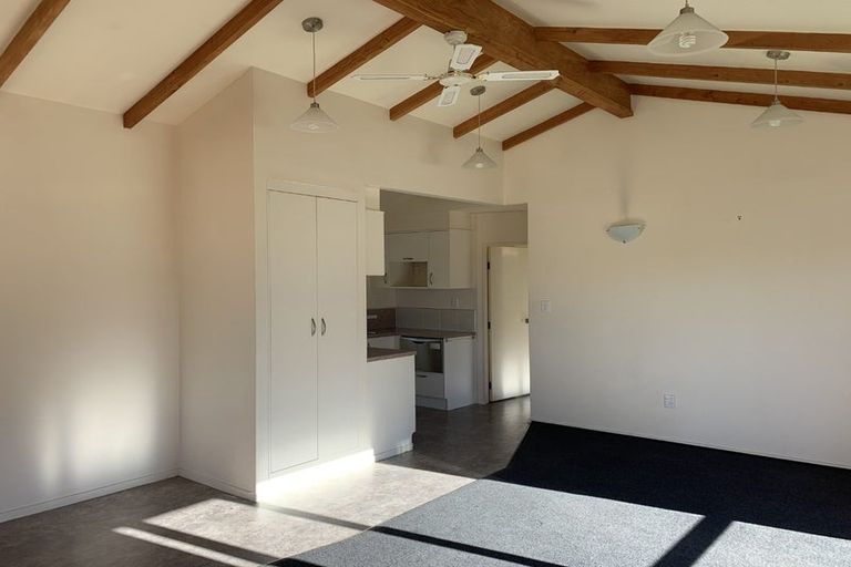 Photo of property in 10 Cornwall Street, Picton, 7220