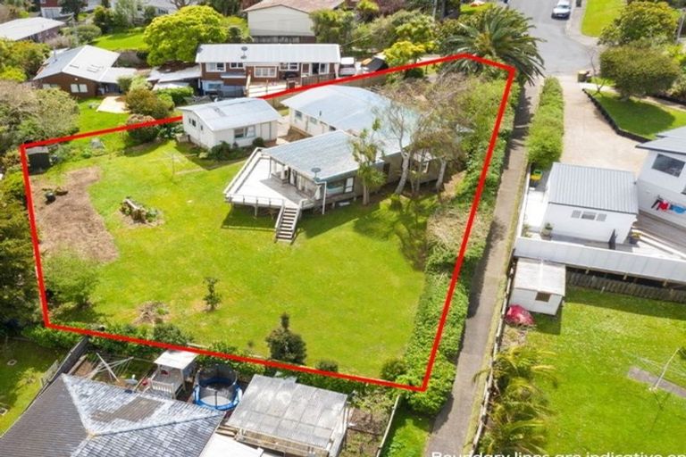 Photo of property in 29 Salem Place, Torbay, Auckland, 0630