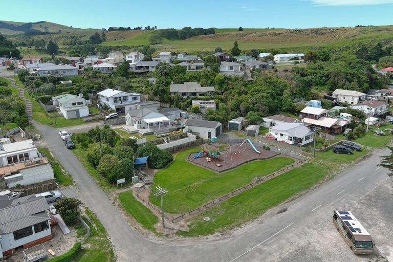 Photo of property in 11 Beach Road, Motunau, Greta Valley, 7387