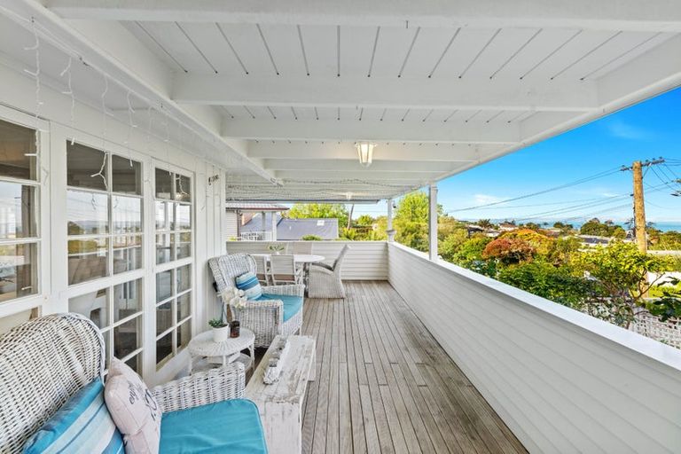 Photo of property in 56 Parkhill Road, Mellons Bay, Auckland, 2014