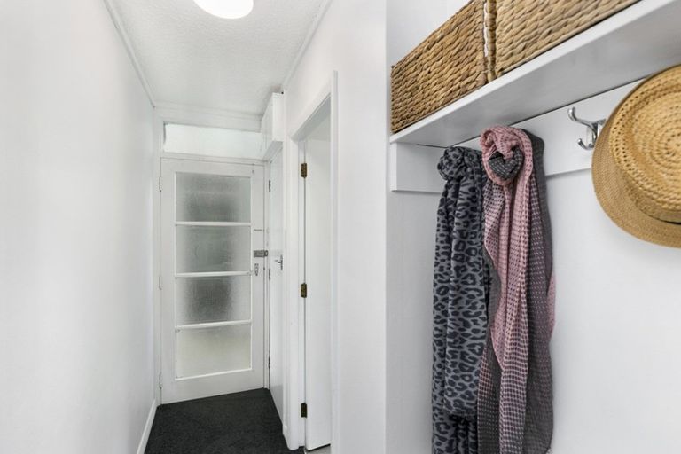 Photo of property in Mattingly Court, 2/10 Angus Avenue, Berhampore, Wellington, 6023