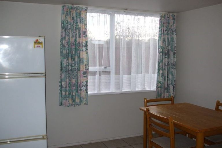 Photo of property in 40 Greendale Avenue, Avonhead, Christchurch, 8042