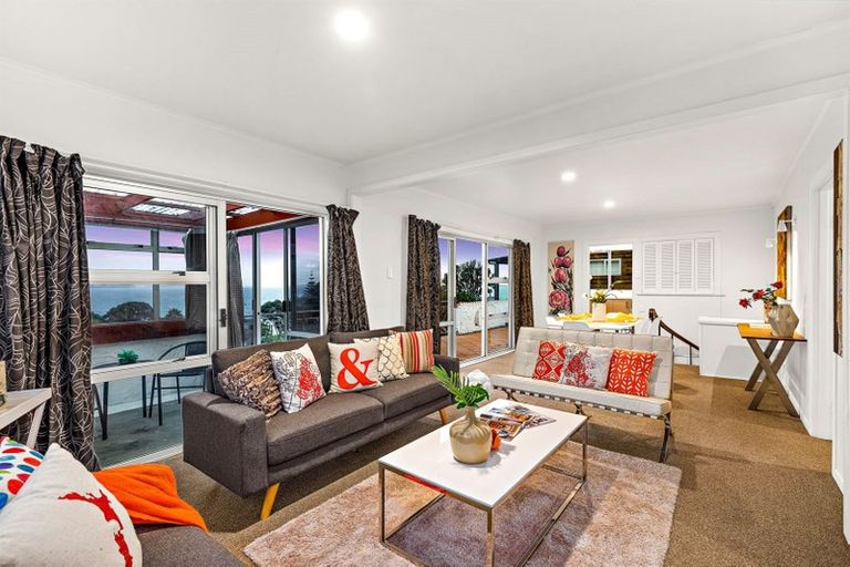 Photo of property in 70 Duncansby Road, Stanmore Bay, Whangaparaoa, 0932