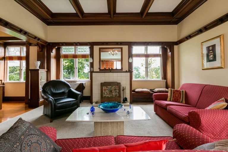 Photo of property in 38 Selwyn Road, Havelock North, 4130