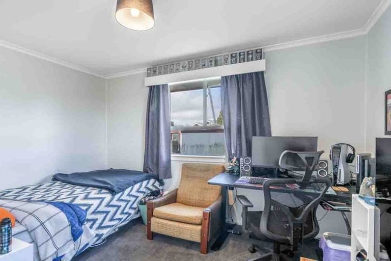 Photo of property in 37 Ash Street, Newfield, Invercargill, 9812