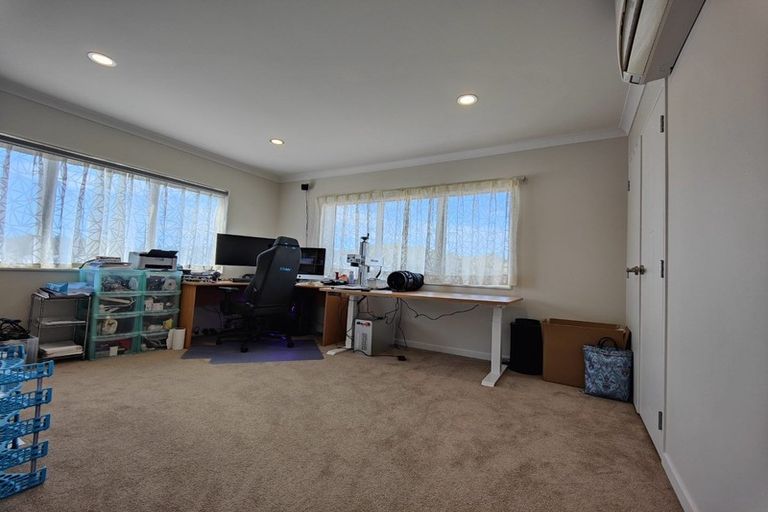 Photo of property in 27 Horsefields Drive, Flat Bush, Auckland, 2019