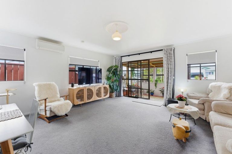 Photo of property in 8a Maire Street, Pahiatua, 4910