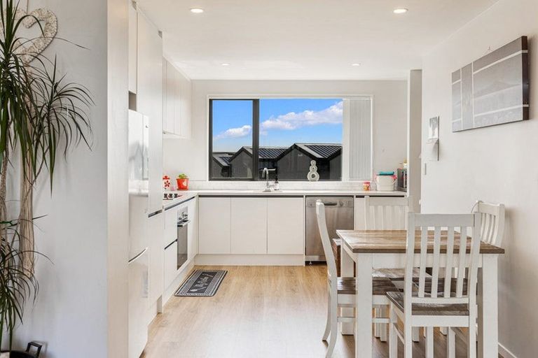 Photo of property in 169b Wainui Road, Silverdale, 0932