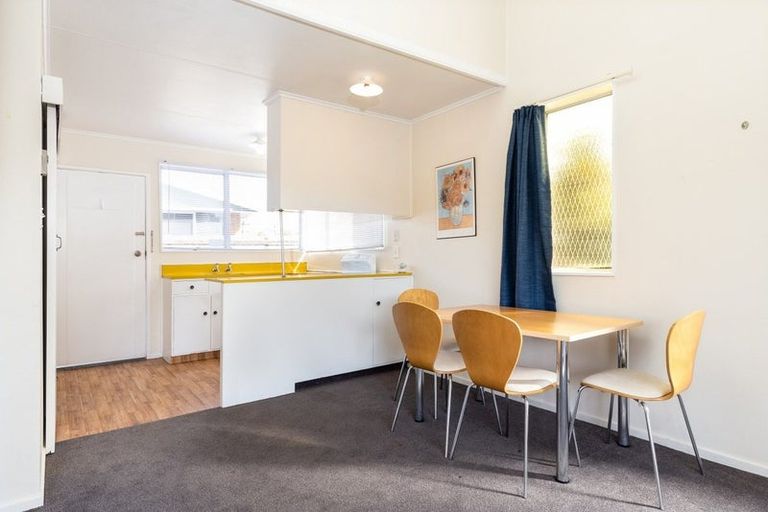 Photo of property in 5a Carvell Street, Blenheim, 7201