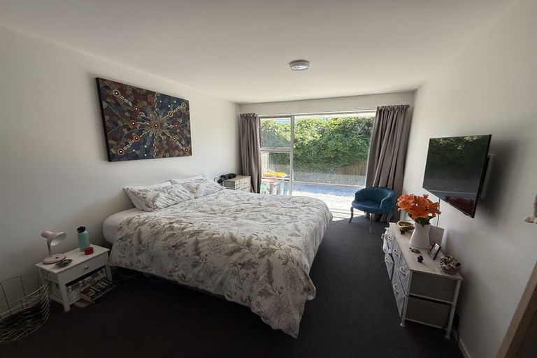 Photo of property in 2/259a Fifield Terrace, Opawa, Christchurch, 8023