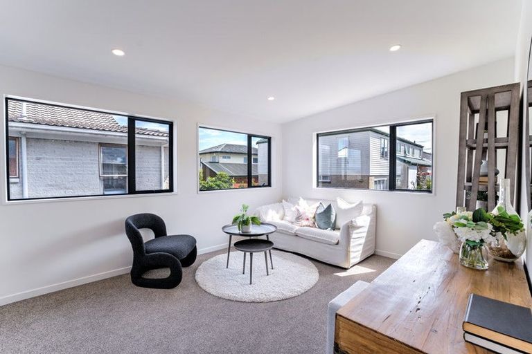 Photo of property in 3b Pine Ridge Terrace, Waikanae Beach, Waikanae, 5036