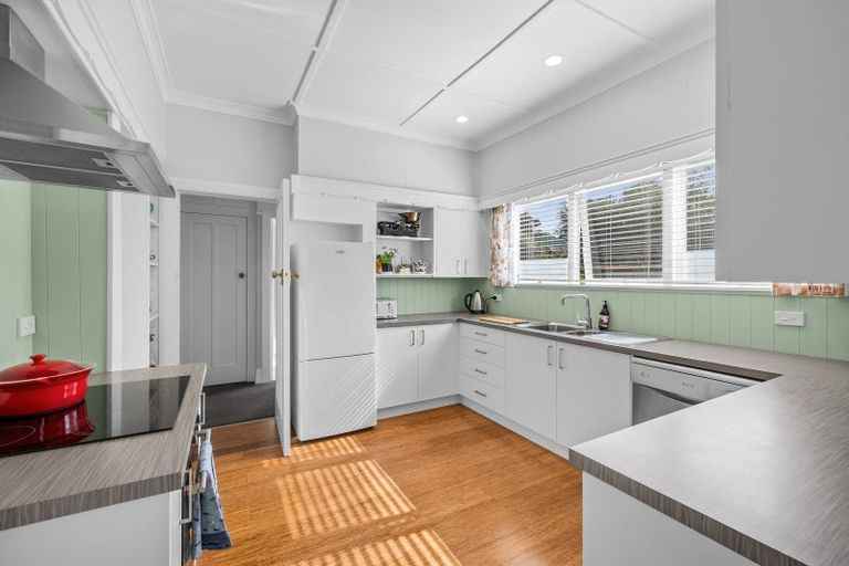 Photo of property in 1 Pohutukawa Place, Mangawhai Heads, Mangawhai, 0505