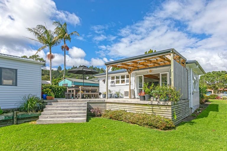 Photo of property in 335 Edward Street, Coromandel, 3506
