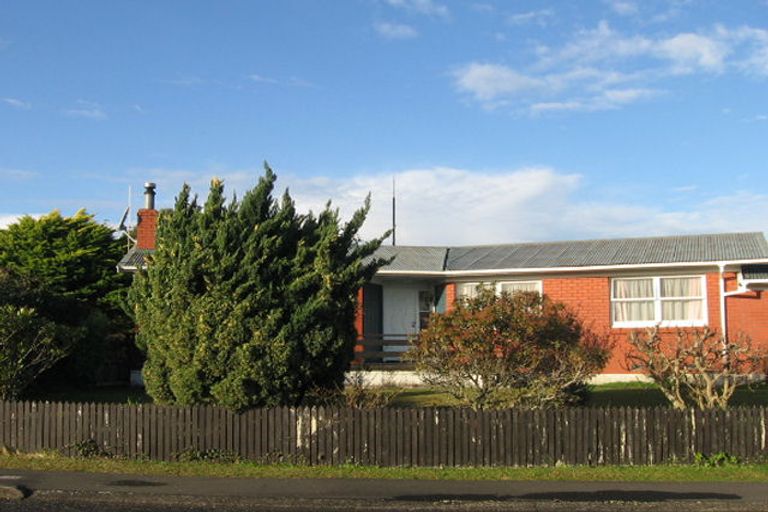 Photo of property in 1 Guy Place, Melville, Hamilton, 3206