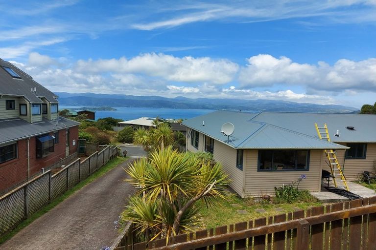 Photo of property in 23 Gurkha Crescent, Khandallah, Wellington, 6035