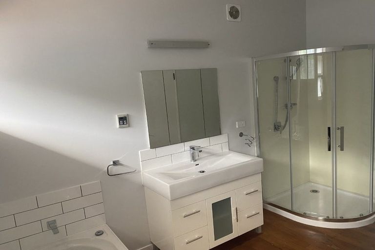 Photo of property in 43 Joll Road, Havelock North, 4130