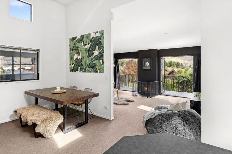 Photo of property in 13 Trevathan Lane, Wanaka, 9305