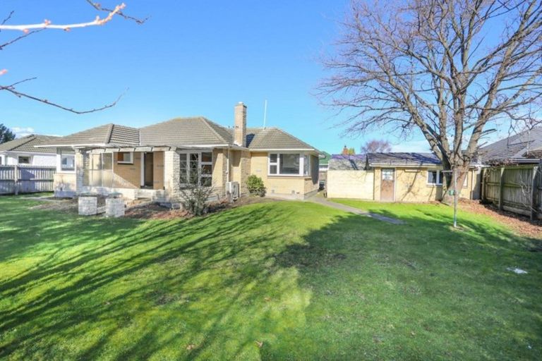 Photo of property in 10 Bellina Place, Broomfield, Christchurch, 8042