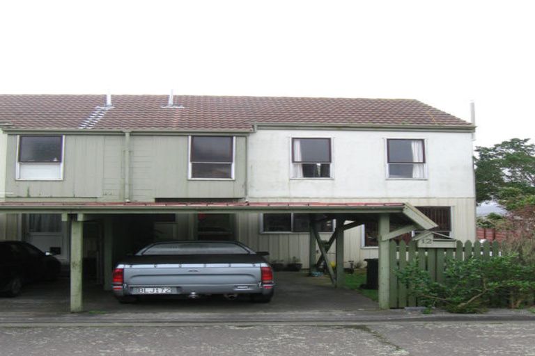 Photo of property in 12 Hollydale Grove, Churton Park, Wellington, 6037