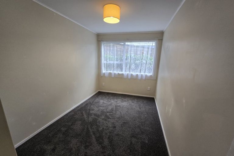 Photo of property in 24 Pennant Grove, Titahi Bay, Porirua, 5022