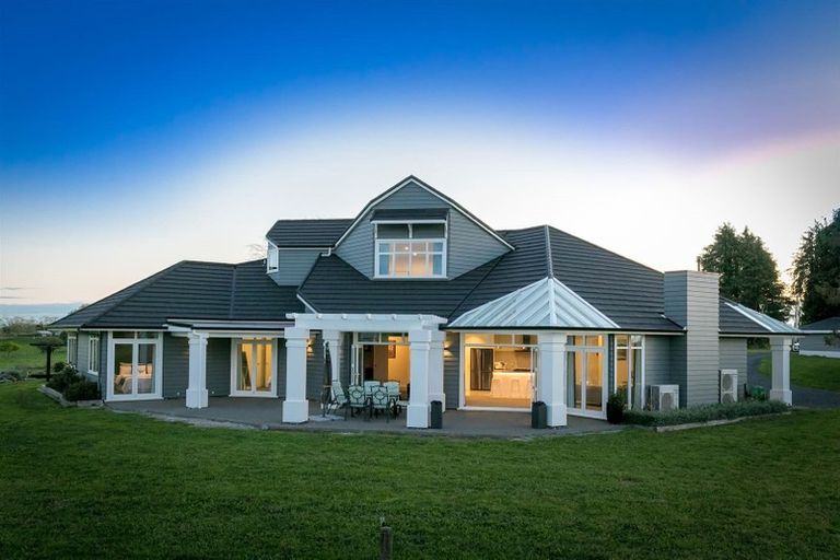 Photo of property in 43 Woodstock Road, Te Awamutu, 3879