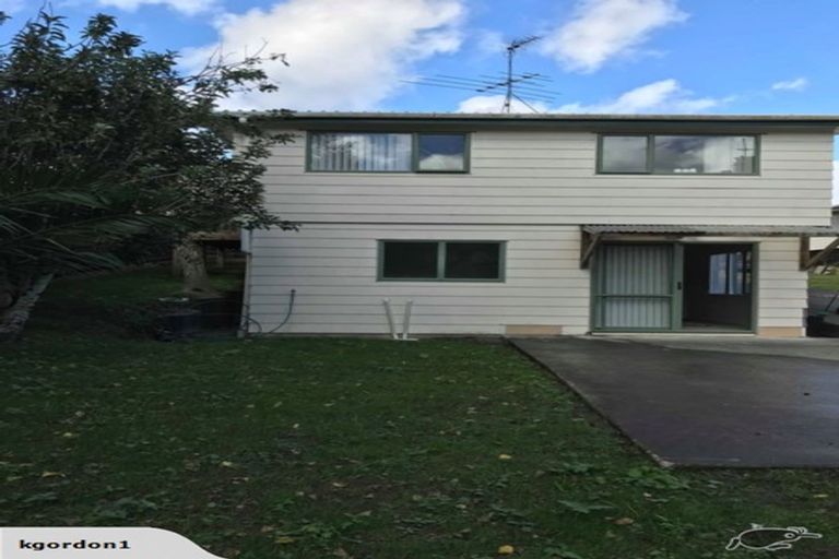 Photo of property in 29a Woodglen Road, Glen Eden, Auckland, 0602