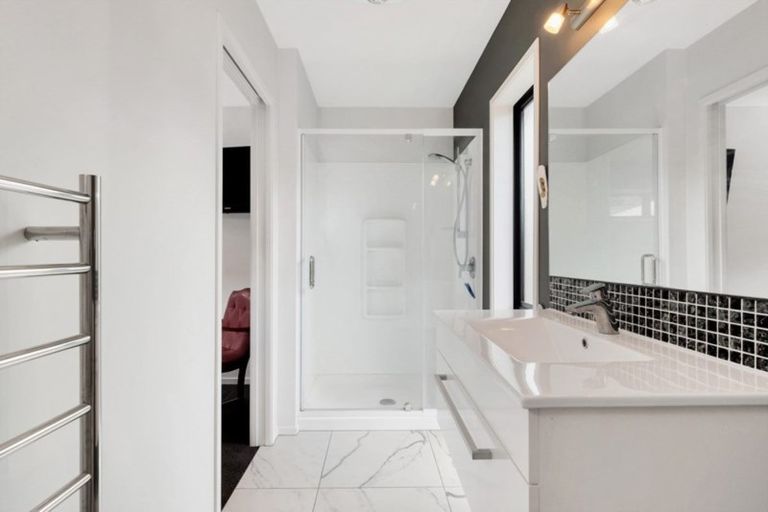 Photo of property in 16 Conniston Way, Pyes Pa, Tauranga, 3112