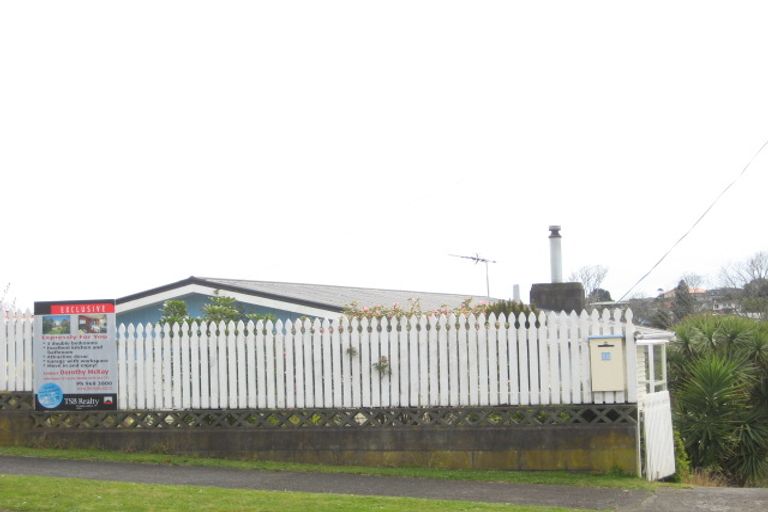 Photo of property in 18/20a Penrith Street, Westown, New Plymouth, 4310