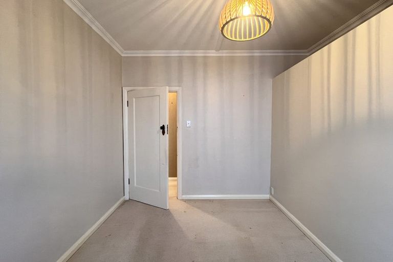 Photo of property in 370 Karori Road, Karori, Wellington, 6012