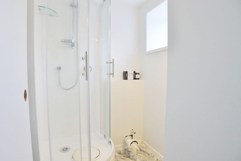 Photo of property in 63 Rehia Road, Massey, Auckland, 0614