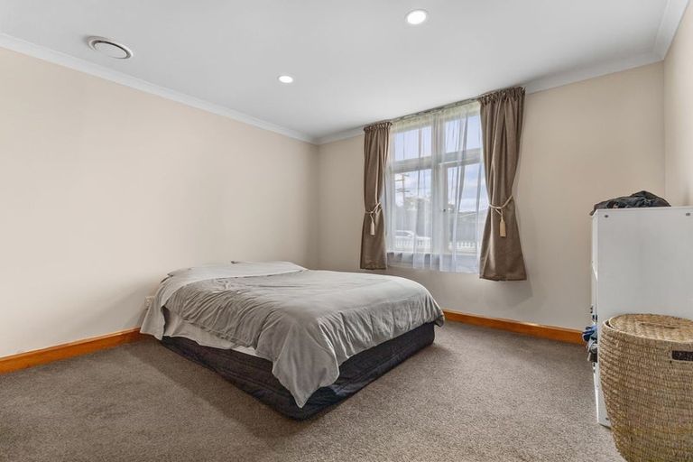 Photo of property in 16 Springfield Road, Milton, 9220