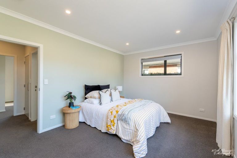 Photo of property in 3 Stephen Street, Trentham, Upper Hutt, 5018