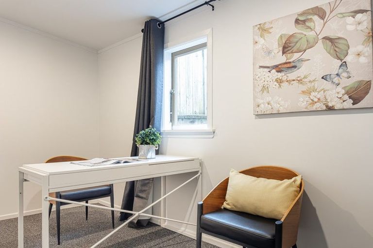 Photo of property in 3 Hogan Street, Pukekohe, 2120