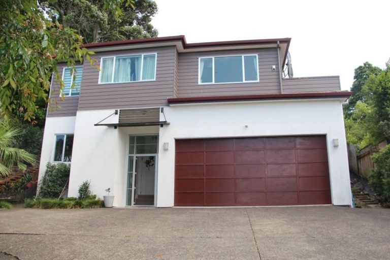 Photo of property in 16c Arahia Street, Northcote, Auckland, 0627