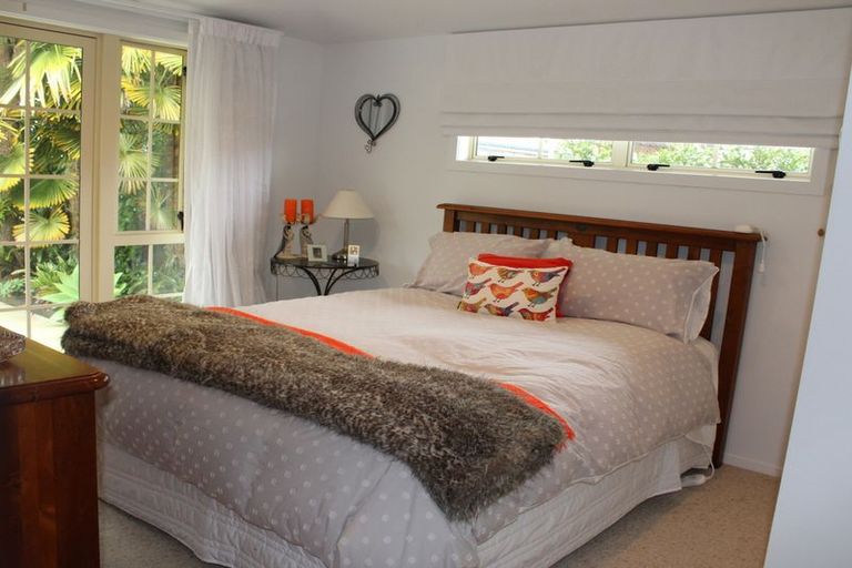 Photo of property in 52 Chaucer Street, Leamington, Cambridge, 3432