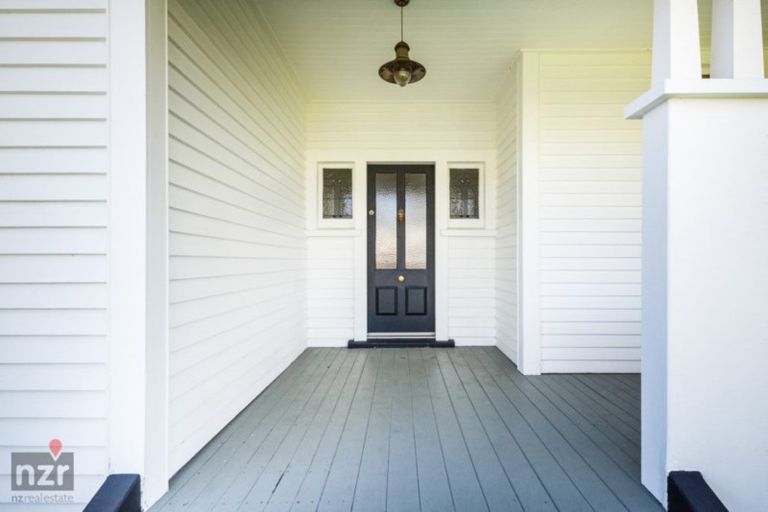 Photo of property in 42 Grey Street, Feilding, 4702