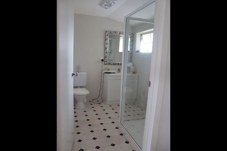 Photo of property in 52 Chaucer Street, Leamington, Cambridge, 3432