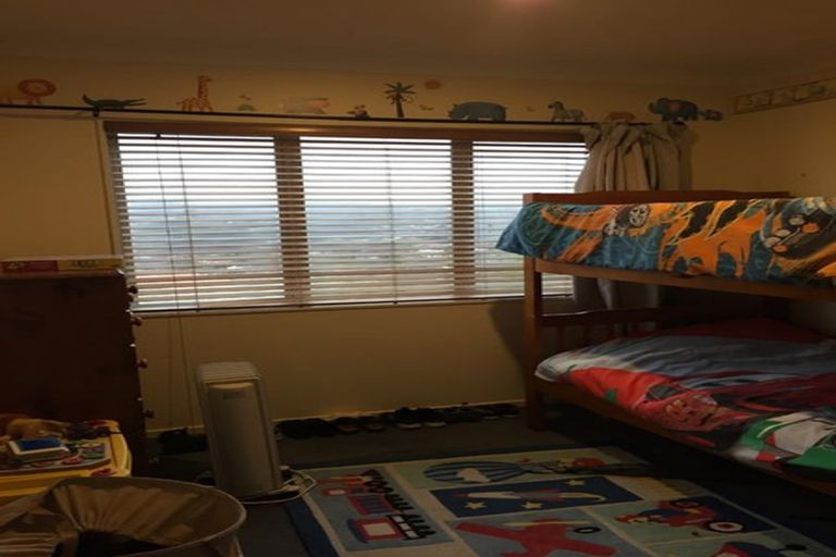 Photo of property in 37c Waverton Terrace, Churton Park, Wellington, 6037