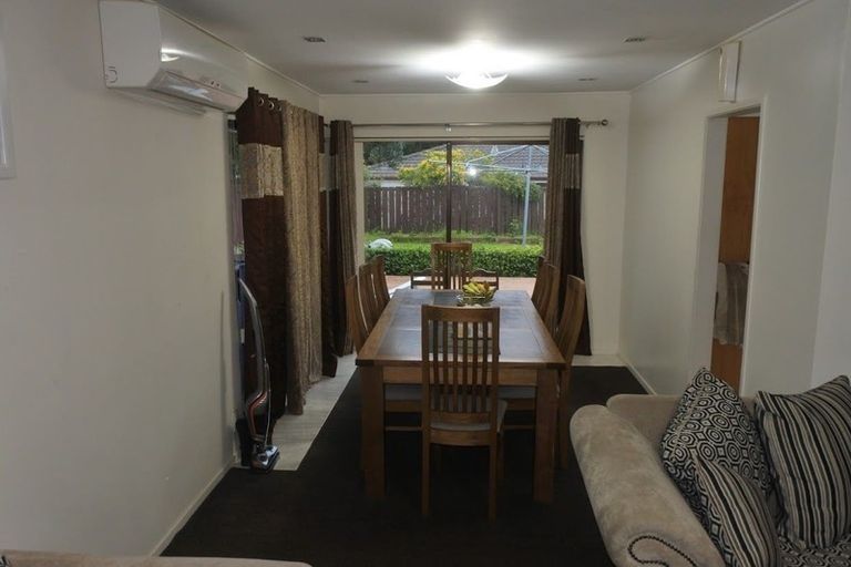 Photo of property in 1/10 Grove Road, Papakura, 2110