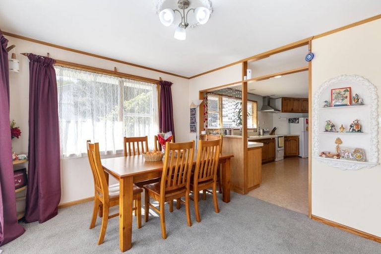Photo of property in 76 Dundas Road, Sanson, 4817