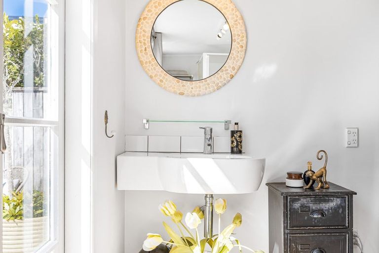 Photo of property in 3 Westmoreland Street East, Grey Lynn, Auckland, 1021