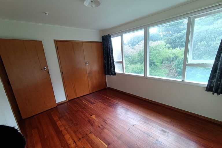 Photo of property in 42 Ngaio Road, Kelburn, Wellington, 6012