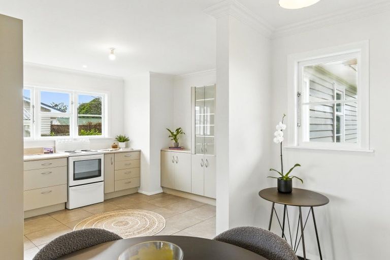 Photo of property in 33 Middlesex Street, Levin, 5510