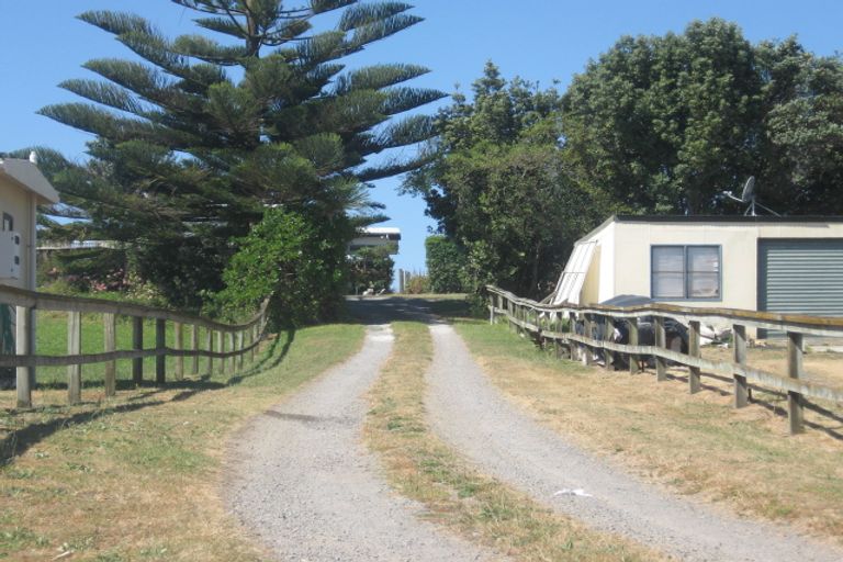 Photo of property in 601 Pukehina Parade, Pukehina, Te Puke, 3189