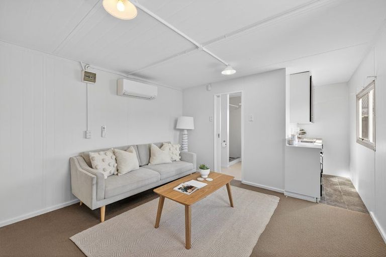 Photo of property in 119 Gilberthorpes Road, Hei Hei, Christchurch, 8042