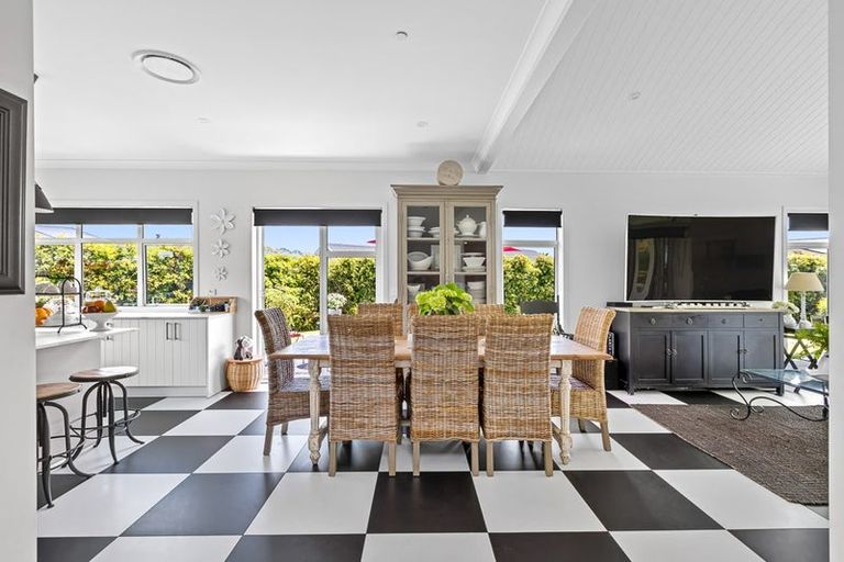 Photo of property in 66 Matakana Valley Road, Matakana, Warkworth, 0985