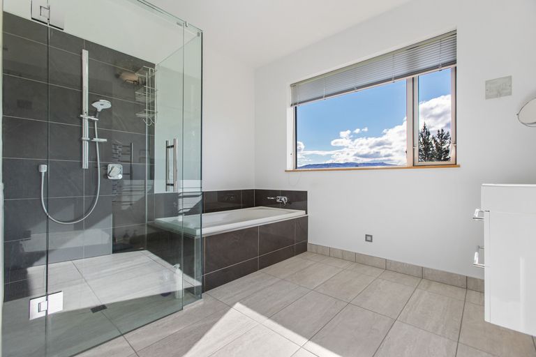 Photo of property in 272 Letts Gully Road, Letts Gully, Alexandra, 9393