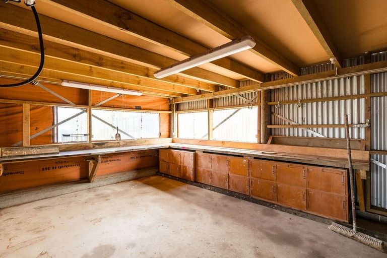 Photo of property in 2418 Waimate Highway, Makikihi, Waimate, 7980