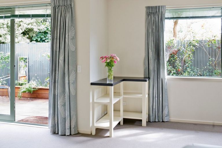 Photo of property in 4/8 Hillsborough Terrace, Hillsborough, Christchurch, 8022